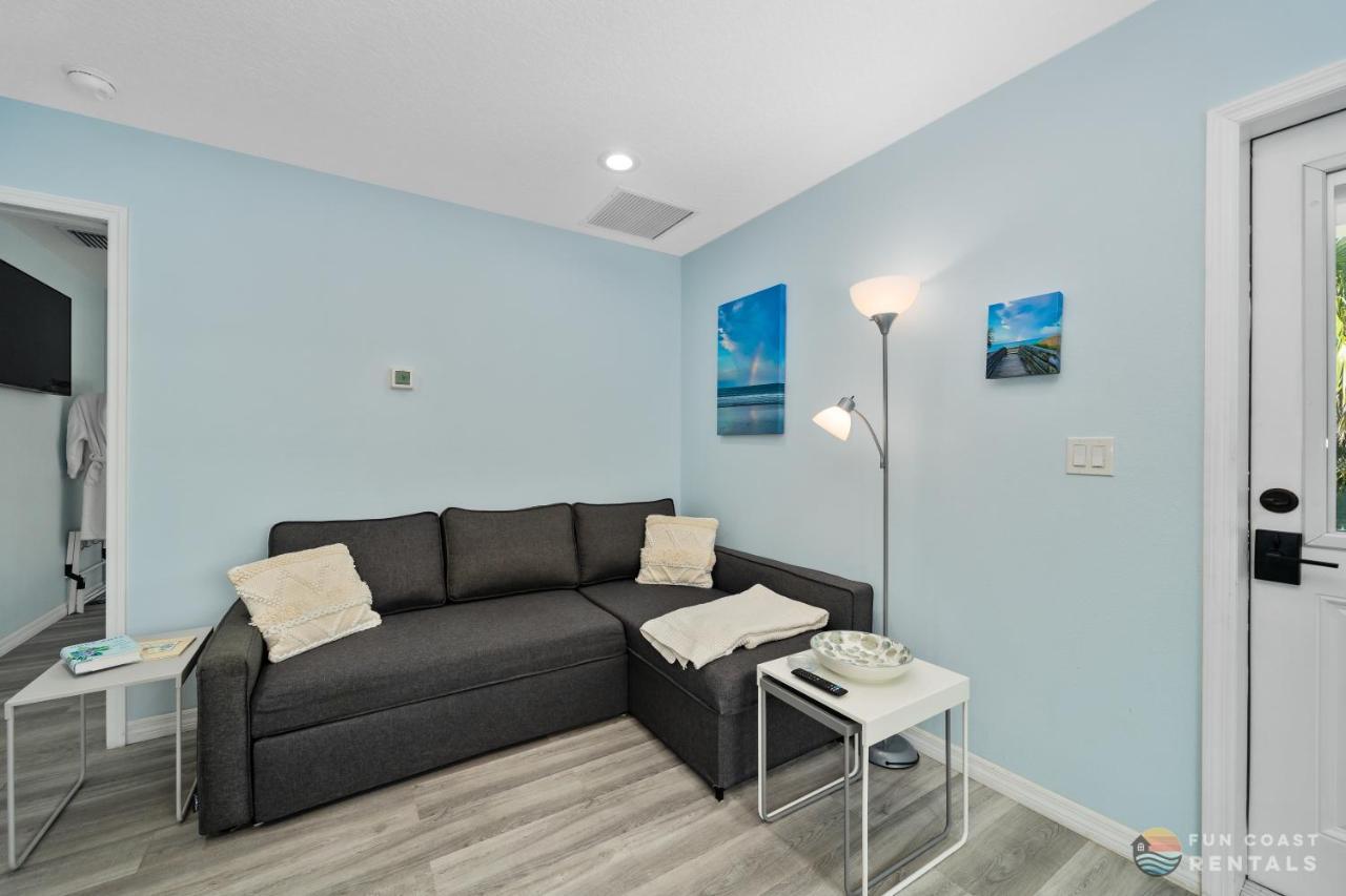 Dog Friendly Loft Steps From Beach With Gas Barbecue Grill And Upstairs Deck! New Smyrna Beach Luaran gambar