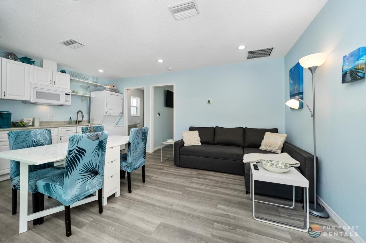 Dog Friendly Loft Steps From Beach With Gas Barbecue Grill And Upstairs Deck! New Smyrna Beach Luaran gambar